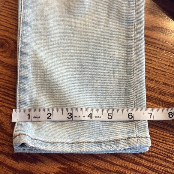Madewell mid rise classic straight Light Wash Denim Jeans distressed size 25 - Picture 8 of 16